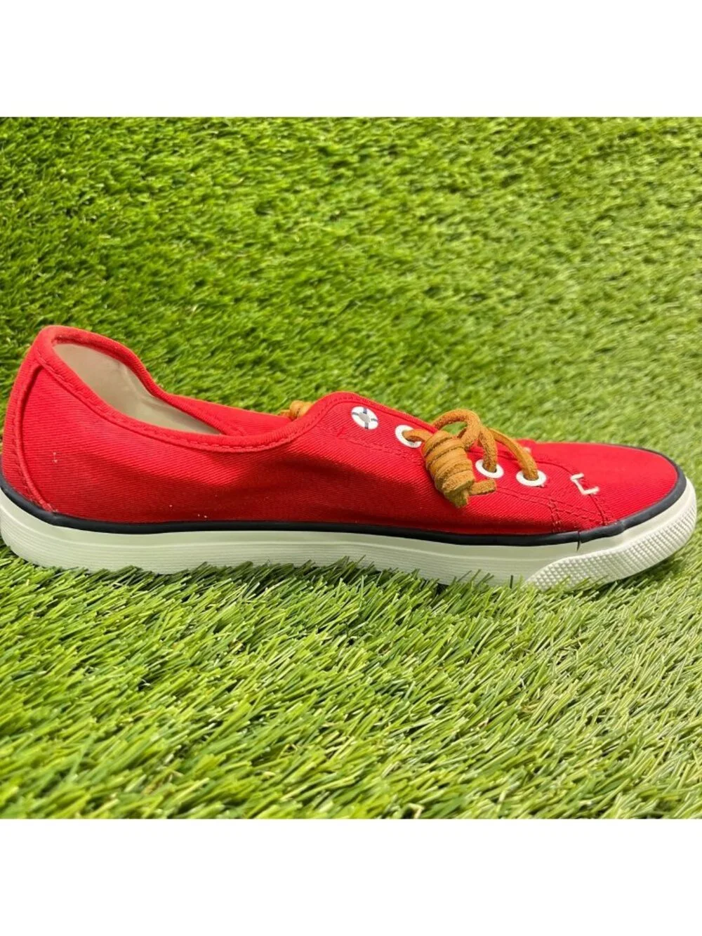 Sperry Top-Sider Seacoast Womens Size 8.5 Red Athletic Slip-On Shoes Sneakers
